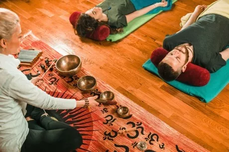 Yoga thérapeutique et Méditation sonore