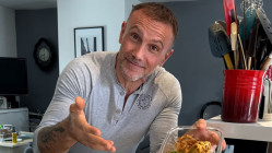 "Pas question de privation ni de régime" : un influenceur lyonnais promet une transformation en 12 semaines