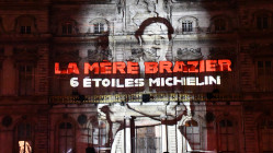 F&ecirc;te des Lumi&egrave;res &agrave; Lyon : un hommage aux M&egrave;res lyonnaises sur cette &oelig;uvre incontournable