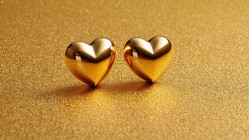 Shopping &agrave; Lyon : des bijoux dor&eacute;s pour les f&ecirc;tes