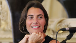 "C&rsquo;est un fou de la mer" : Alessandra Sublet annonce s&rsquo;&ecirc;tre mari&eacute;e dans le plus grand secret