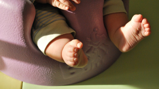 D&eacute;couvrez les pr&eacute;noms les plus donn&eacute;s aux b&eacute;b&eacute;s dans le Rh&ocirc;ne en 2025