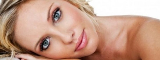 STRIVECTIN PRÉSENTE PERFECT, LA CRÈME ANTI - ÂGE POUR LES JEUNES STRIVECTIN PRÉSENTE PERFECT, LA CRÈME ANTI - ÂGE POUR LES JEUNES