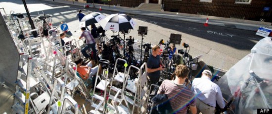 L'ENFANT DU PRINCE WILLIAMS DEVRAIT NAÎTRE D'ICI LA FIN DE LA SEMAINE L'ENFANT DU PRINCE WILLIAMS DEVRAIT NAÎTRE D'ICI LA FIN DE LA SEMAINE