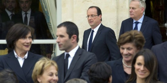 Après le départ de Cahuzac, plus de femmes que d'hommes au gouvernement