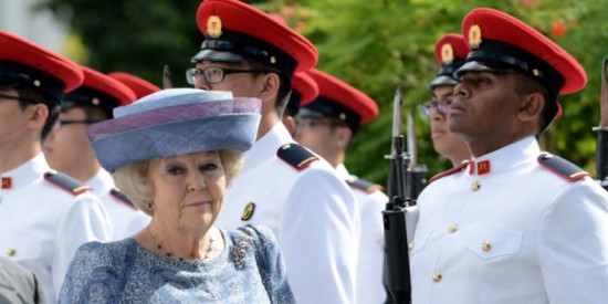 Pays-Bas : la reine Beatrix annonce son abdication en avril Pays-Bas : la reine Beatrix annonce son abdication en avril