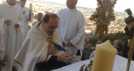 PHILIPPE BARBARIN BENIRA DES FEMMES ENCEINTES CE VENDREDI