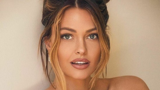 Beauté : Caroline Receveur dévoile sa collaboration avec Clinique