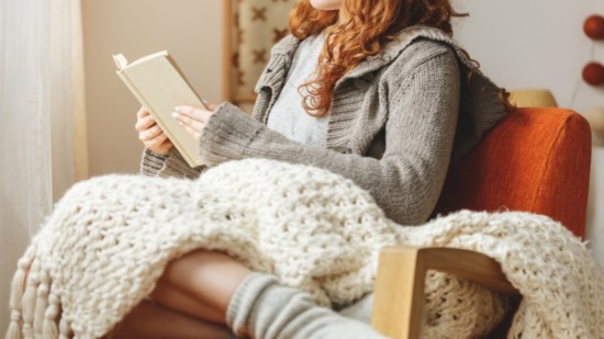 Home : Ikea sort un "manteau / coussin / couverture"