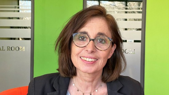 M RADIO M LES FEMMES AVEC LYON FEMMES : Rencontre avec Anne Pellet, Conseillère régionale et chef d'entreprise M RADIO M LES FEMMES AVEC LYON FEMMES : Rencontre avec Anne Pellet, Conseillère régionale et chef d'entreprise