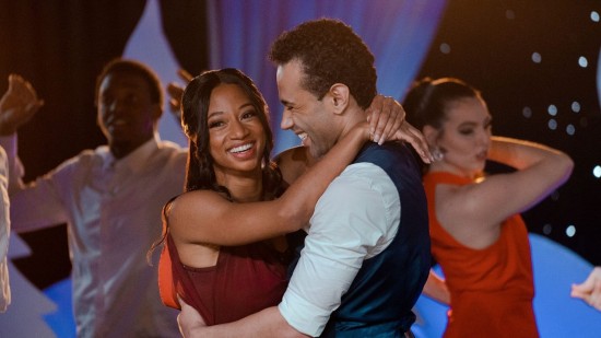 Monique Coleman et Corbin Bleu (High School Musical) réunis dans un film de Noël !