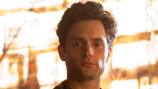 La série YOU est renouvelée pour quatrième saison ! La série YOU est renouvelée pour quatrième saison !