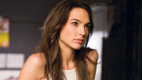 Gal Gadot au casting du remake d'un film d'Alfred Hitchcock !