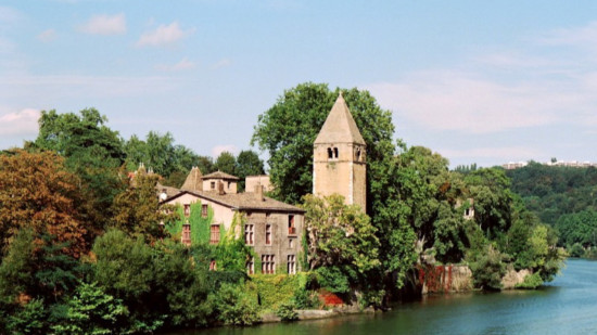 Une balade 100% féminine organisée à l'Île Barbe près de Lyon
