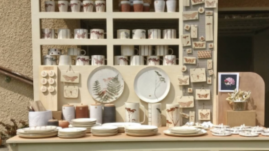 Du miel o bout des doigts, les créations en poterie made in Lyon