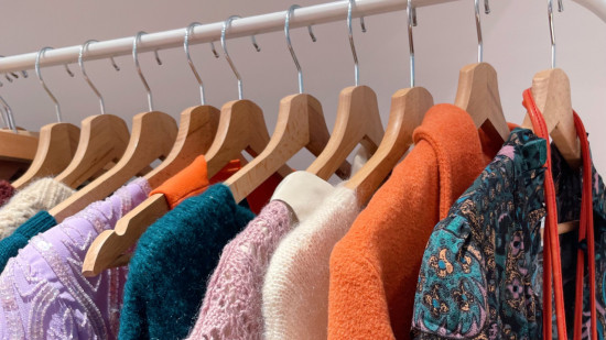 "Longue vie à la seconde main !" : une première boutique pour Les Dégoteuses à Lyon