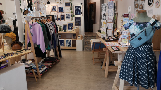 "Une boutique de créateurs connue et reconnue à Lyon" : qui sont Les Artpenteuses ?