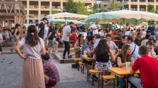 La plus grande terrasse de Lyon se trouve dans 7e arrondissement
