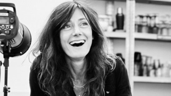 "Ça interroge" : elle publie un magazine dont le contenu est entièrement généré par l’intelligence artificielle