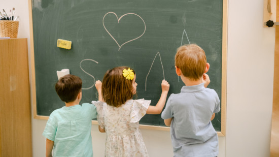 Avec leur concept de garde d’enfants, elles veulent faciliter la vie des parents à Lyon