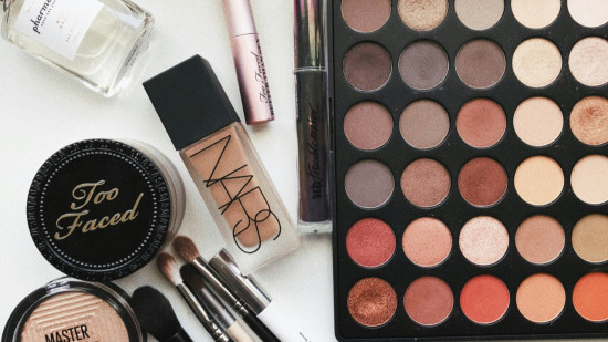 C’est quoi les dupes de cosmétiques, ces produits que tout le monde s’arrache ?