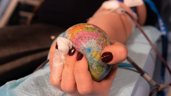 "Ce n’est pas un acte héroïque mais un acte logique" : cette Lyonnaise donne son sang depuis plus de 10 ans "Ce n’est pas un acte héroïque mais un acte logique" : cette Lyonnaise donne son sang depuis plus de 10 ans