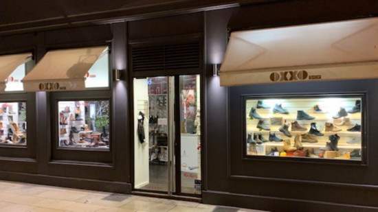 Opération de déstockage chez Oxxo Shop à Lyon : des chaussures de marque à prix cassés pour la rentrée 2024 !