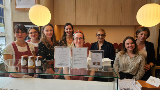 La Maison du Mochi pose pour la première fois ses pâtisseries à Lyon