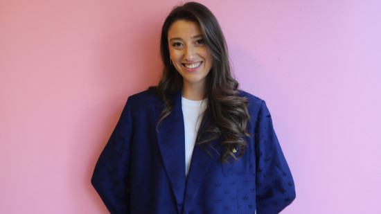 "J’ai tout plaqué pour me lancer dans la musique" : la chanteuse lyonnaise Charlie Oz sort son premier EP "J’ai tout plaqué pour me lancer dans la musique" : la chanteuse lyonnaise Charlie Oz sort son premier EP