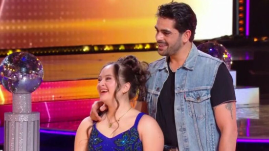 "C’est beau de te voir briller sur scène" : le tendre message de Christophe Licata pour Mayane-Sarah El Baze (Danse avec les stars)