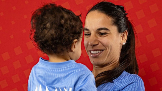 C'est quoi le "protocole maman" dont bénéficie une joueuse d'OL Lyonnes à l'Euro ?