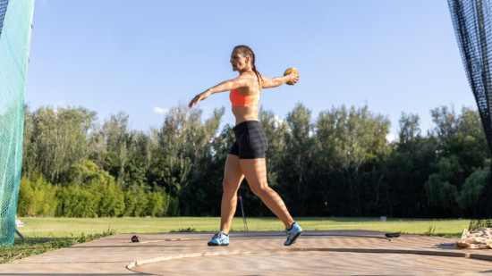 "Je poursuis ma carrière pour au moins deux saisons supplémentaires" : Mélina Robert-Michon fête ses 46 ans avec une bonne nouvelle