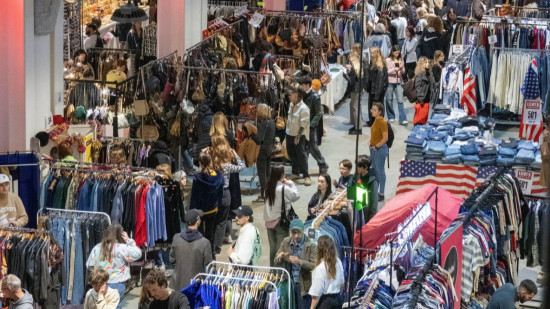 Marché de la Mode Vintage de Lyon : on va faire le plein de looks pour l’automne Marché de la Mode Vintage de Lyon : on va faire le plein de looks pour l’automne