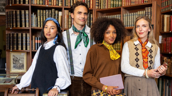 Cette maison de soierie lyonnaise s’inspire de l’univers de Harry Potter pour une collection inédite Cette maison de soierie lyonnaise s’inspire de l’univers de Harry Potter pour une collection inédite