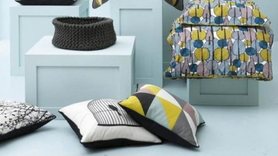 LES OISEAUX FONT CHANTER LE DECOR LES OISEAUX FONT CHANTER LE DECOR