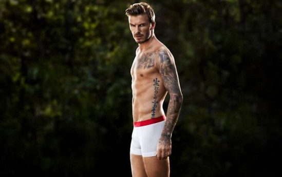 H&M : David Beckham toujours en slip devant la caméra de Guy Ritchie H&M : David Beckham toujours en slip devant la caméra de Guy Ritchie