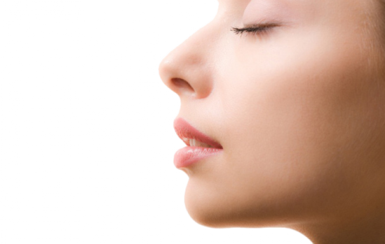 Au nez, les femmes savent repérer les hommes sexy Au nez, les femmes savent repérer les hommes sexy