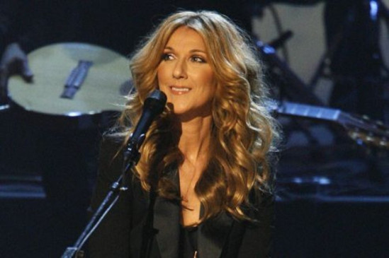 CELINE DION S'INSTALLE A PARIS POUR CINQ CONCERTS CELINE DION S'INSTALLE A PARIS POUR CINQ CONCERTS