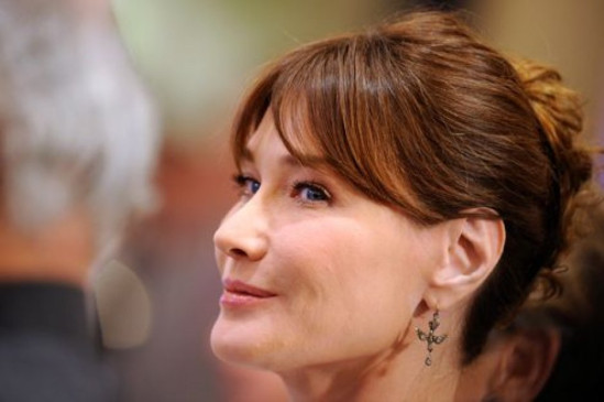 MUSIQUE : Le 4e album de Carla Bruni-Sarkozy sortira au printemps MUSIQUE : Le 4e album de Carla Bruni-Sarkozy sortira au printemps