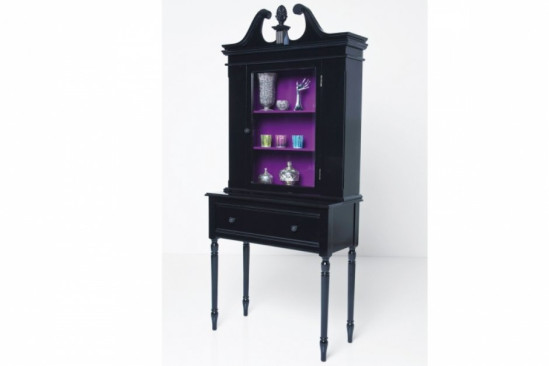 ETAGERE ROCK LAQUE NOIR AVEC VITRINE EN VERRE ALPHONSE ETAGERE ROCK LAQUE NOIR AVEC VITRINE EN VERRE ALPHONSE