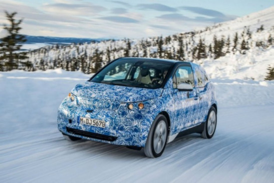 Les photos officielles de la BMW i3... camouflée! Les photos officielles de la BMW i3... camouflée!