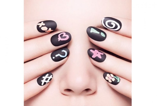 Ciaté lance la manucure « tableau noir »