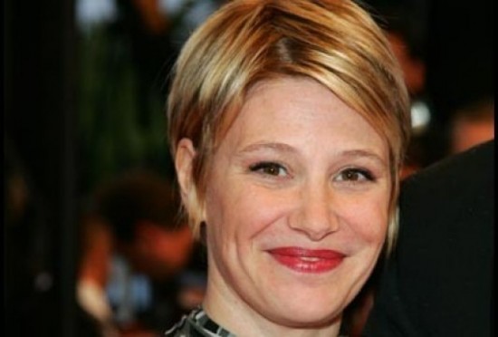 MAÏTÉNA BIRABEN EN LICE POUR REPRENDRE "LE GRAND JOURNAL" DE CANAL + MAÏTÉNA BIRABEN EN LICE POUR REPRENDRE "LE GRAND JOURNAL" DE CANAL +