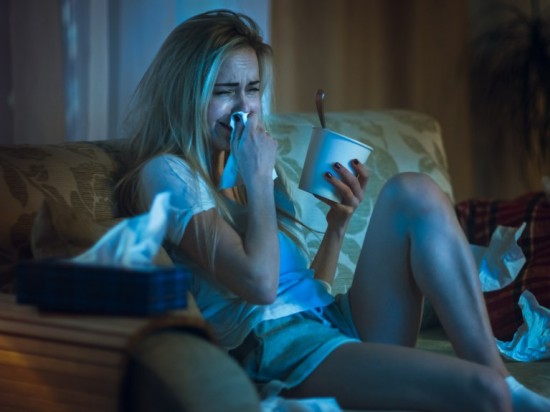 Pleurer devant les films peut révéler une grande force mentale