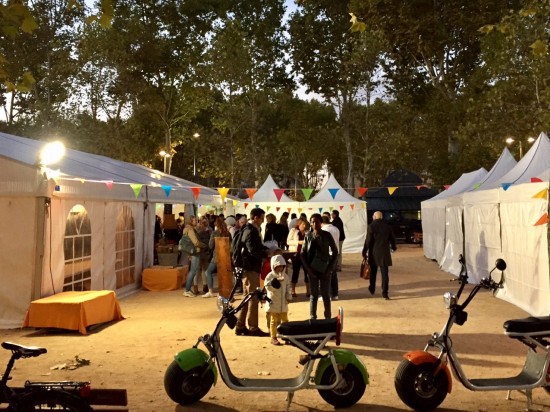 Esprit guinguette et convivialité, un marché « autrement »