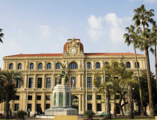 L'EUROSTAR S'ARRÊTERA ... A AIX-EN-PROVENCE L'EUROSTAR S'ARRÊTERA ... A AIX-EN-PROVENCE