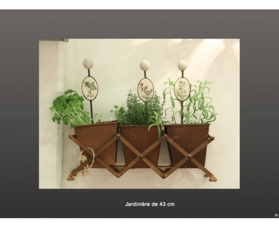 JARDINIERE POTS ROUILLES, A CREMAILLERE JARDINIERE POTS ROUILLES, A CREMAILLERE