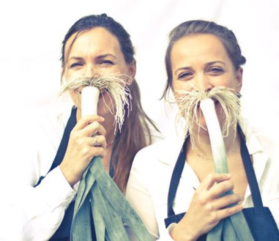 Deux filles en cuisine : Davia & Sophie