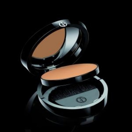 GIORGIO ARMANI MAESTRO COMPACT , LE FOND DE TEINT COMPACT HAUTE COUTURE