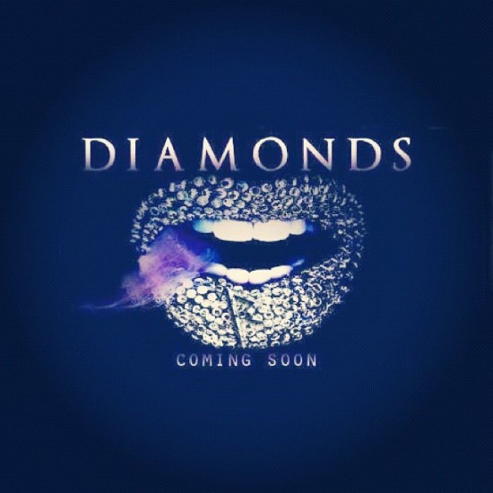 MUSIQUE : COMING SOON REPREND RIHANNA MUSIQUE : COMING SOON REPREND RIHANNA